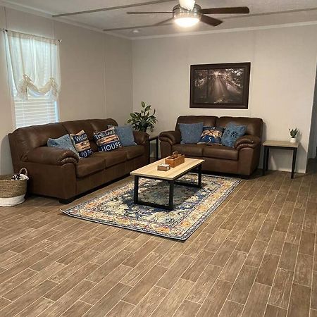 הוילה Brookeland Fishermans Retreat With Patio At Lake Sam Rayburn מראה חיצוני תמונה