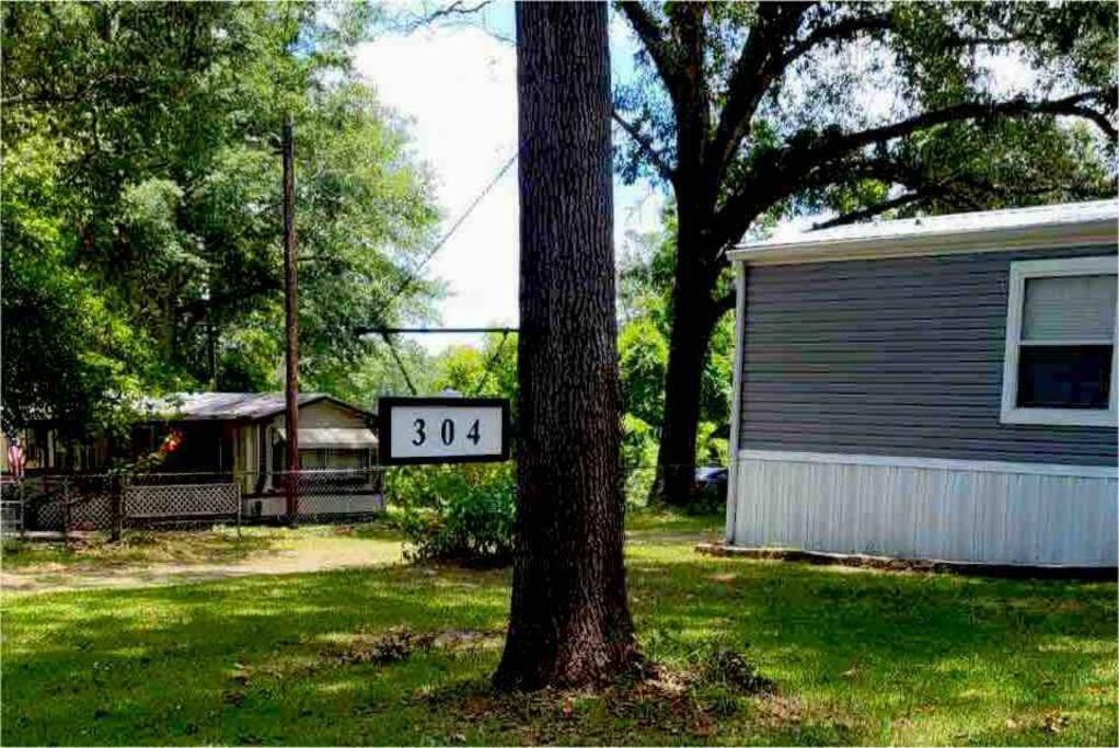 הוילה Brookeland Fishermans Retreat With Patio At Lake Sam Rayburn מראה חיצוני תמונה