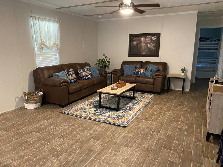 הוילה Brookeland Fishermans Retreat With Patio At Lake Sam Rayburn מראה חיצוני תמונה